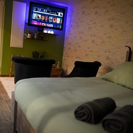 Nuit De La Sagesse "Jacuzzi Terrasse Et Parking Prive" Apartment Rouen Luaran gambar