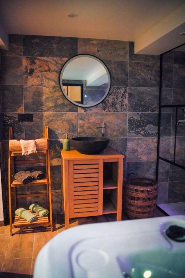 Nuit De La Sagesse "Jacuzzi Terrasse Et Parking Prive" Apartment Rouen Luaran gambar