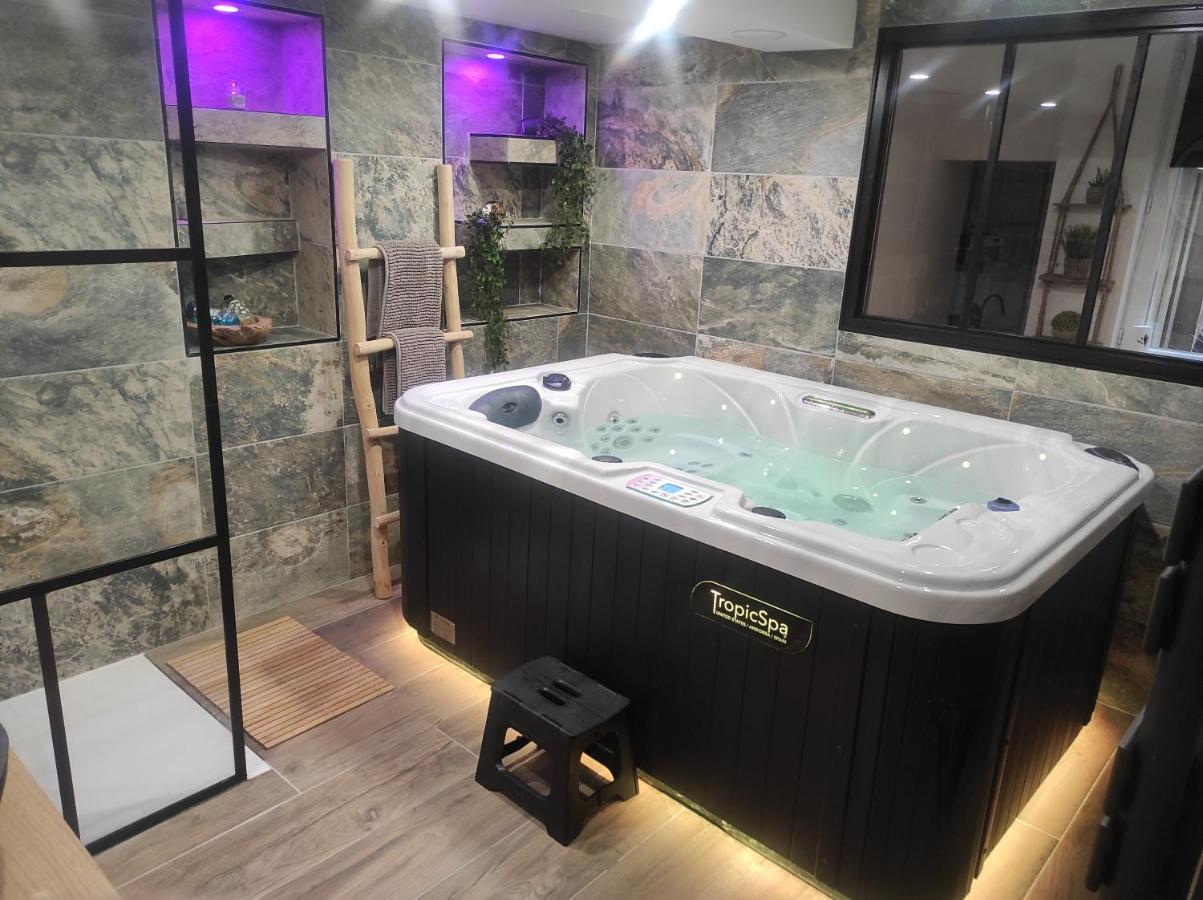 Nuit De La Sagesse "Jacuzzi Terrasse Et Parking Prive" Apartment Rouen Luaran gambar